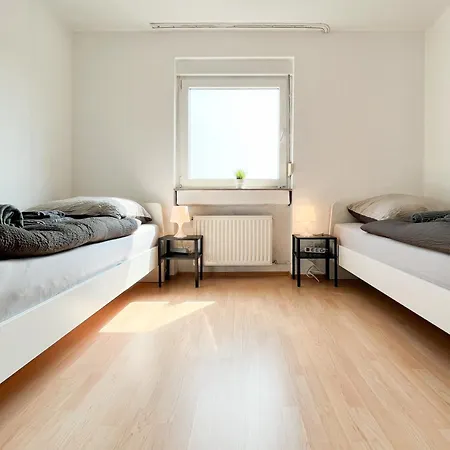 Apartment Home4now Bm01 Monteursunterkunft In I 3 Schlafzimmer Fuer 6 Personen I Kueche I Smarttv I Wifi I Parkplatz *