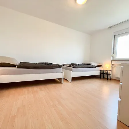 Home4now Bm01 Monteursunterkunft In I 3 Schlafzimmer Fuer 6 Personen I Kueche I Smarttv I Wifi I Parkplatz *