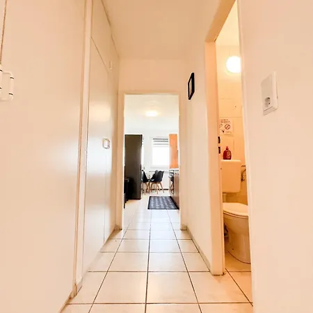 Home4now Bm01 Monteursunterkunft In I 3 Schlafzimmer Fuer 6 Personen I Kueche I Smarttv I Wifi I Parkplatz